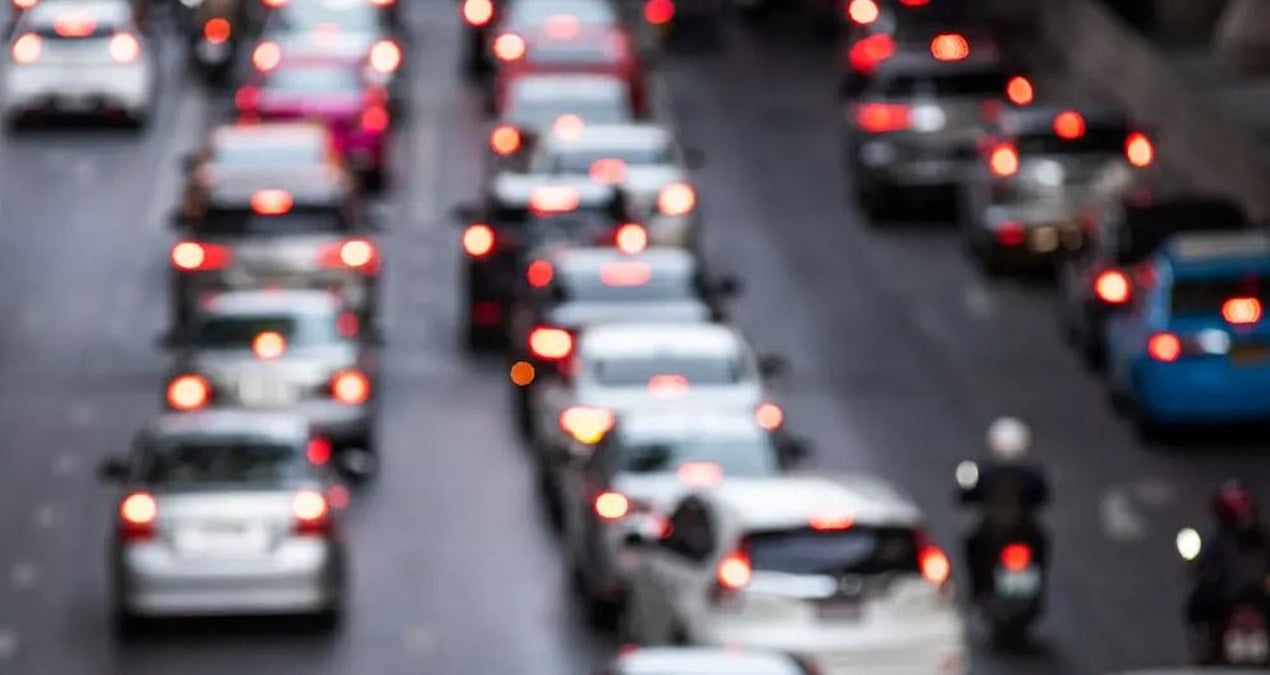 arac icinde sigara icmek yasaklaniyor wQGwYJD7