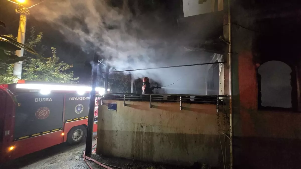 bursada yangin panigi RcftzTak