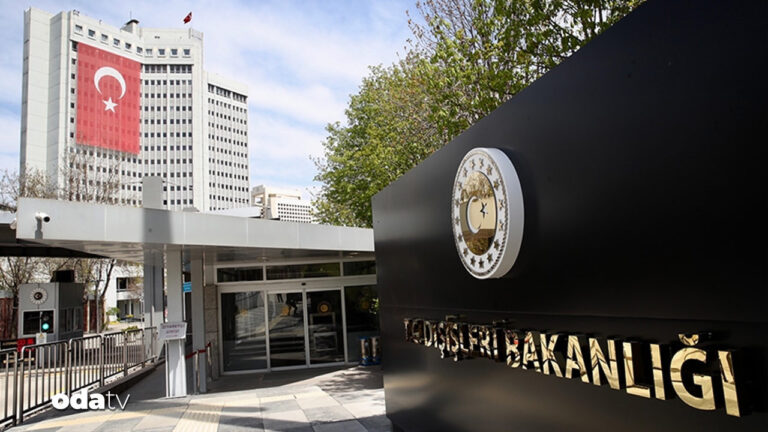 disisleri bakanligindan kibristaki izinsiz gemiye tepki AK4eZdv1