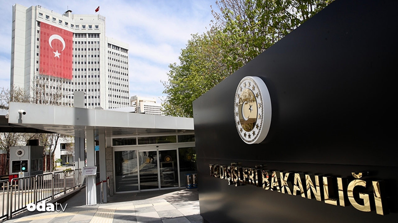 disisleri bakanligindan kibristaki izinsiz gemiye tepki AK4eZdv1