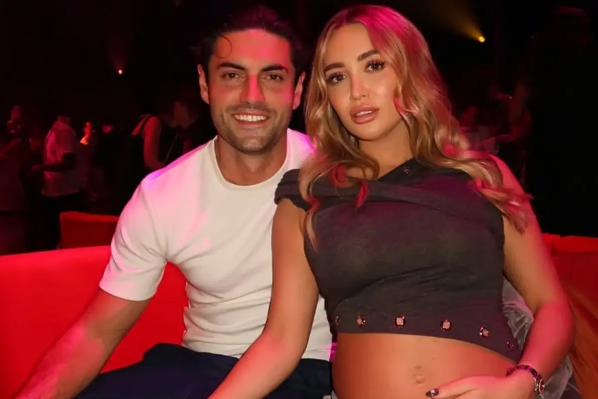 love island yildizi bebek mujdesi sonrasi yeni projeyi acikladi SAVh9Pjv