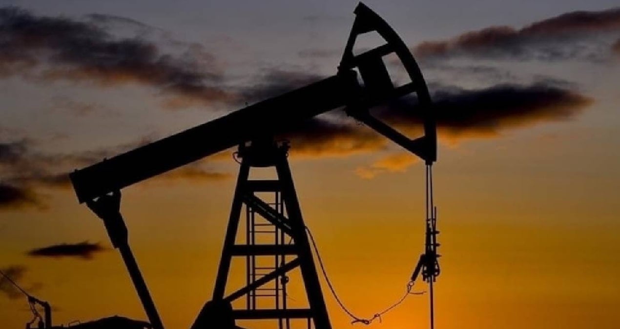 brent petrol son bes ayin en dusuk seviyesinden toparlandi dgjh6cTG.jpg