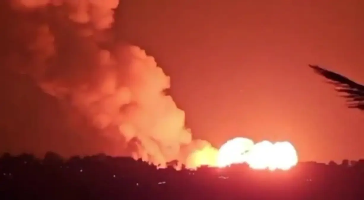 israilin lubnana hava saldirisi 8Rj7T9al.jpg