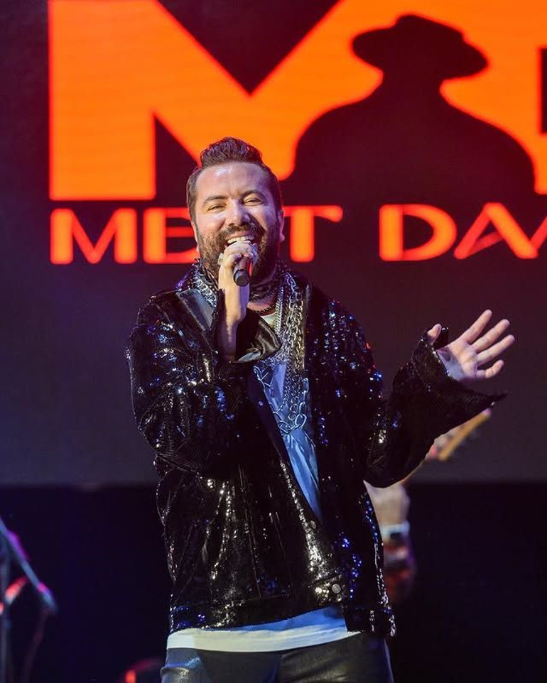 Mert Davran My Cabaret