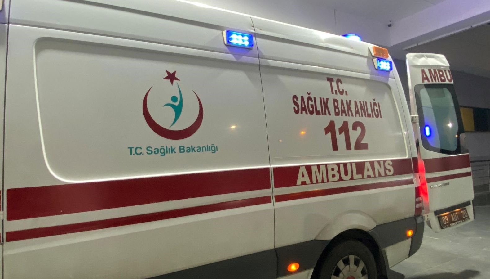 kayseride feci olay catidan beton zemine dustu XZFqKzP6.jpg