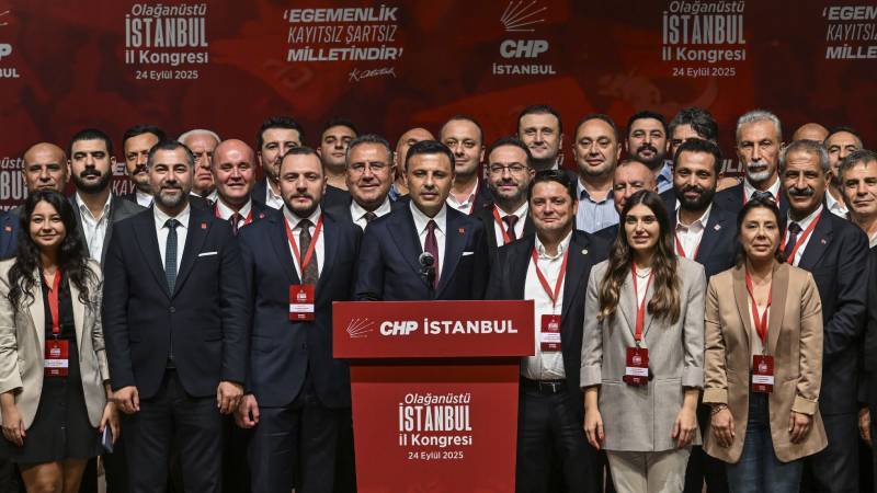 mahkeme durdurma talep etti ysk devam dedi chp istanbul il kongresi basladi VmlK8Xlr.jpg
