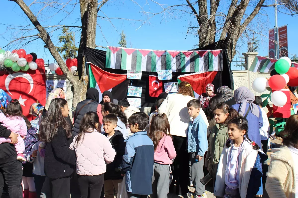 agrida gazzeye yardim icin 3 milyon tl toplandi yG68lNGL.jpg