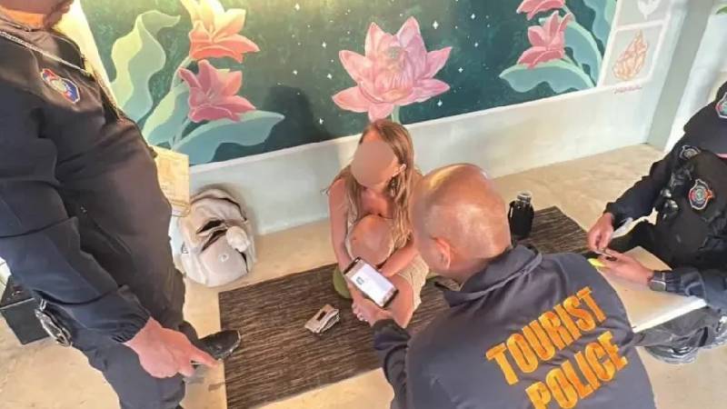 yoga egitmeni ileri seviye seks teknikleri dersi acti gozaltina alindi b72GvnOv.jpg