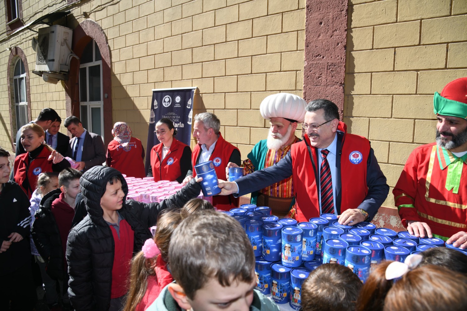 Başkan Genç, Tekne Orucu Etkinliğinde Çocuklarla Buluştu