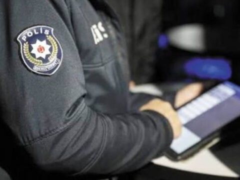 Sahillerde gece denetimi 68 kisiye gbt sorgusu yapildi TkILiv9Z